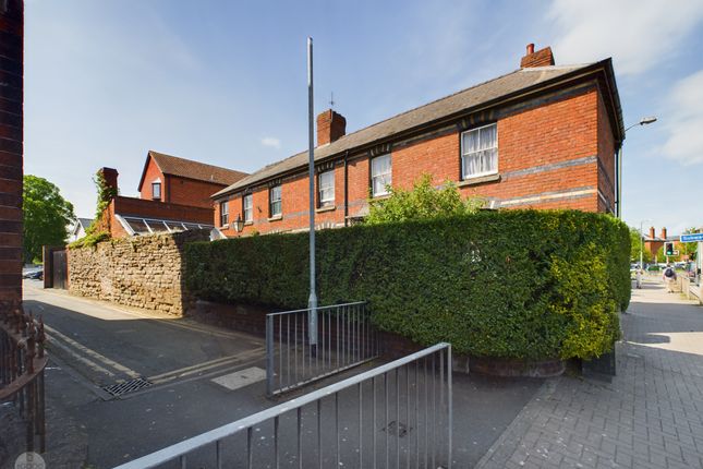 Thumbnail Detached house for sale in Victoria Street, Hereford