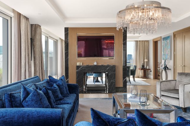 130 Savoy House, 190, Strand, London photo 4