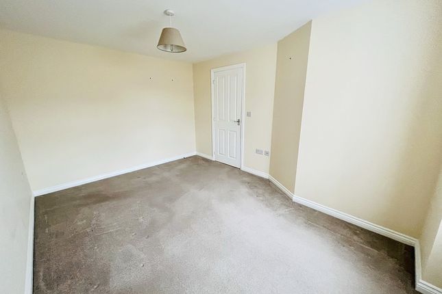 Town house for sale in Buttercup Avenue, Eynesbury, St. Neots