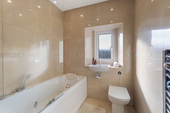 18, Wellshot Drive, Glasgow photo 4