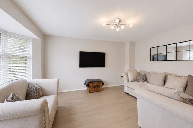 43 Cherwell Avenue, Sutton Leach, Merseyside photo 3
