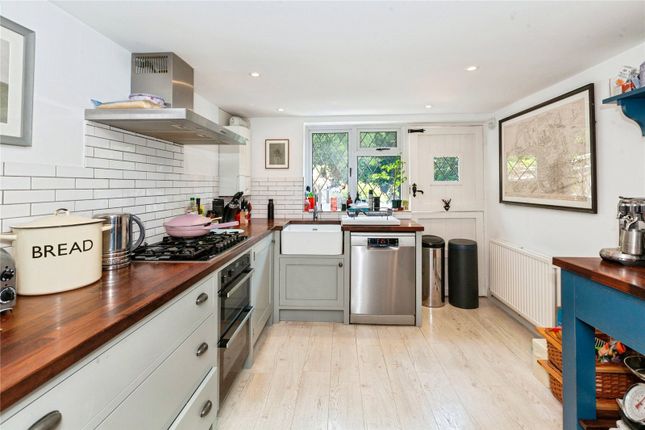 2, Barn Cottage, Maidenhead photo 4