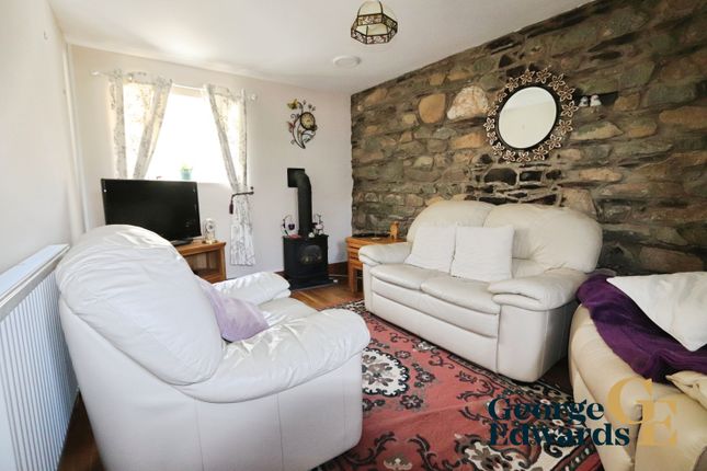 Llwynon Bach, Llwynon Bach, FISHGUARD photo 2