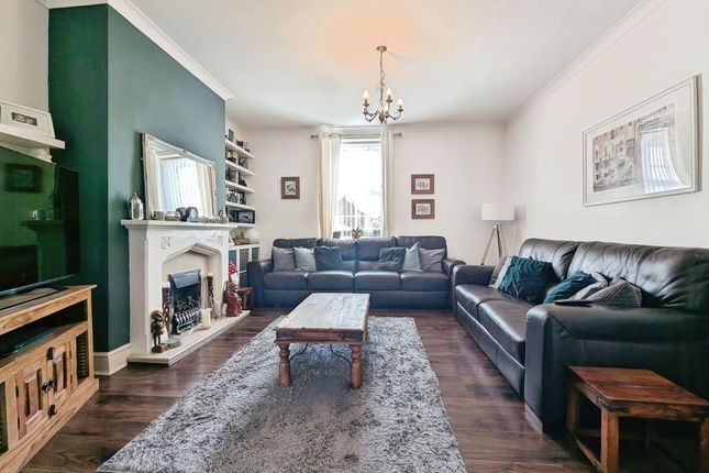28, Caroline Cottages, Newcastle Upon Tyne photo 3