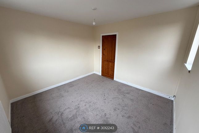 Linden Drive, Crewe photo 3