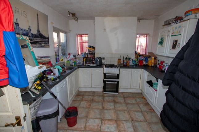 46, Junction Lane, St Helens photo 5