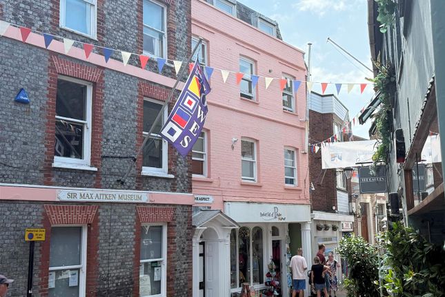 The Aspect, 84, High Street, Cowes photo 2