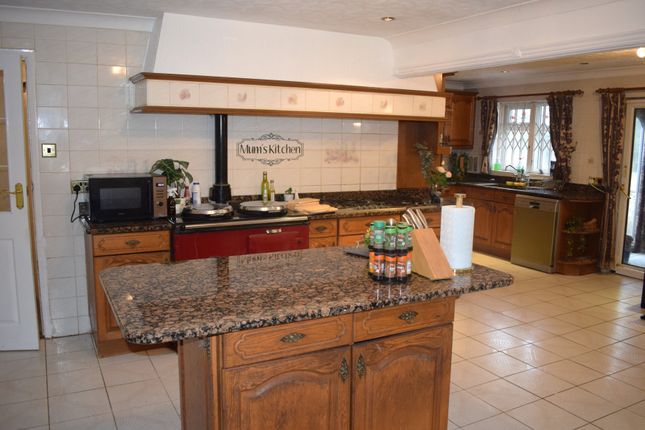 Detached bungalow for sale in Station Road, Hibaldstow