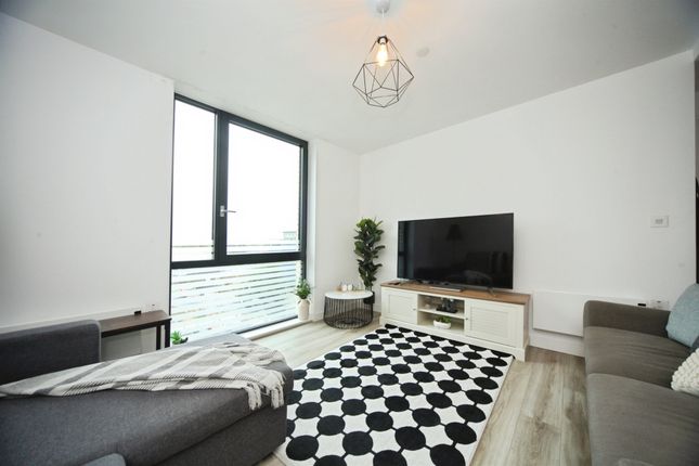 Flat 507, Chevette Court, Kimpton Road, Luton photo 4