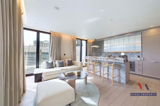 Flat to rent in Hanover Square, Mayfair, London