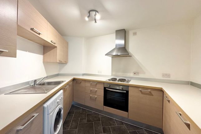 1, Carlton Court, South Yorkshire photo 5