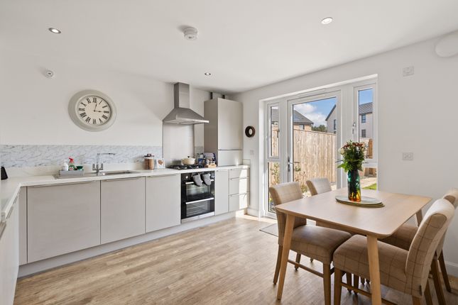 22, 22 Mauseley Park, Edinburgh photo 4