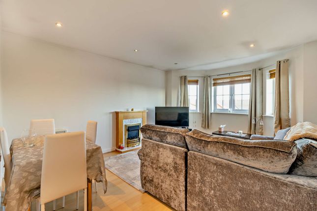 12, Sulis Gardens, Worksop photo 4