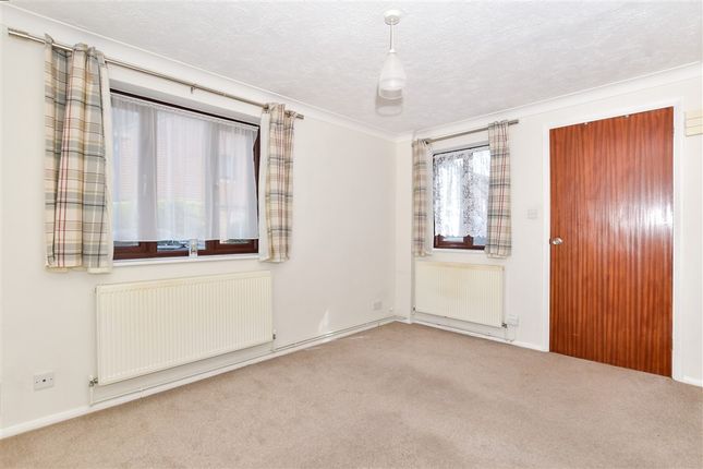 38, Postmill Drive photo 4