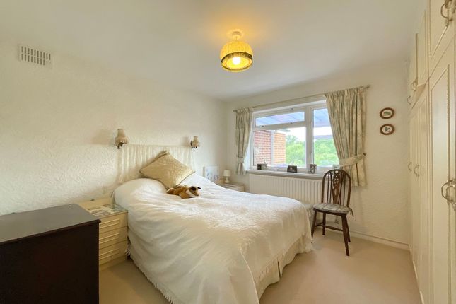 21 Moorlands Drive, Nantwich photo 2