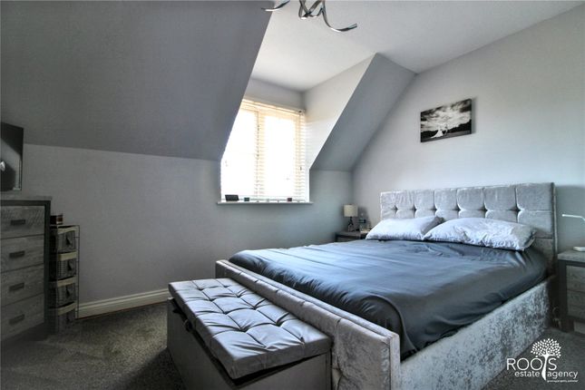 18, Fennel Court,, Berkshire photo 4