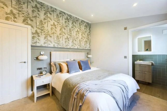 Plot 2 The Green,, St Pierre Country Park, Caldicot photo 5