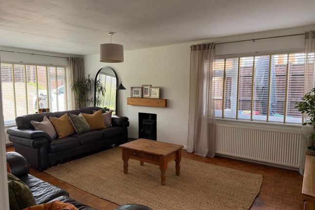 Chalkland, 7 Tidworth Road, Salisbury photo 3