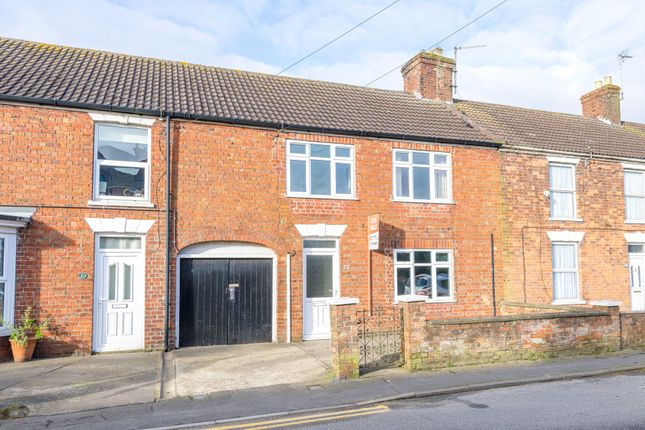 Terraced house for sale in Halton Road, Spilsby