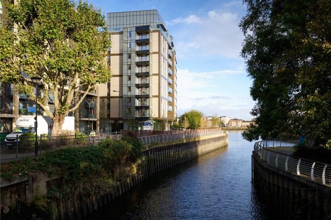 2-bed flat on Riverside Quarter, Point Pleasant, London, £745,000