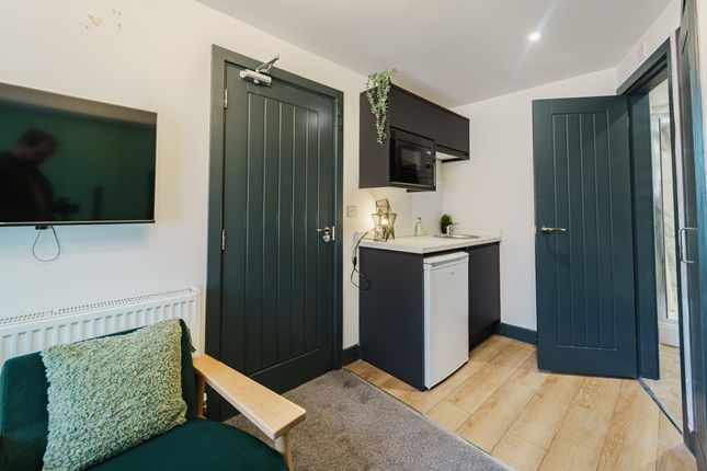 Room 1, 170 Slack Lane, Derby photo 4