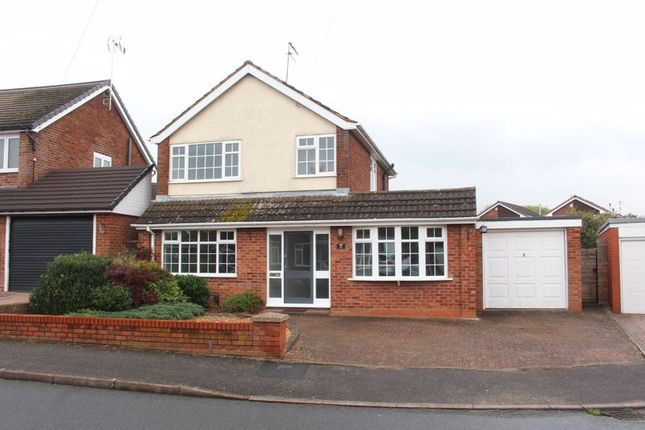 Thumbnail Detached house for sale in Fellows Avenue, Kingswinford