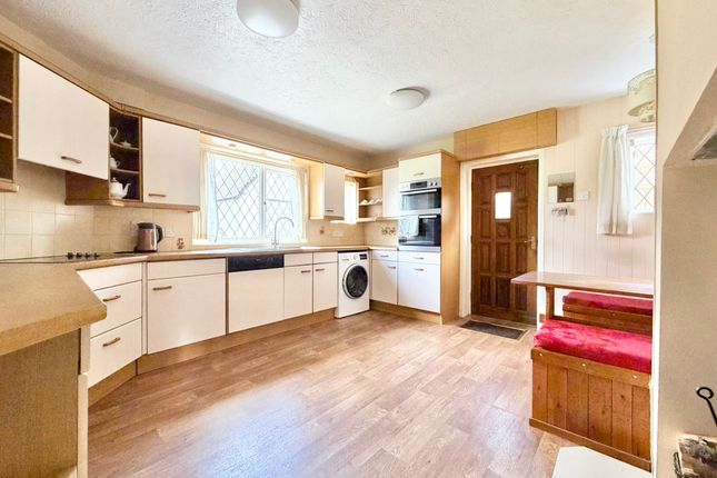 Rollestone House, 98 Rollestone Road, Southampton photo 4