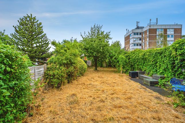 12, Plantation Walk, HEMEL HEMPSTEAD photo 4