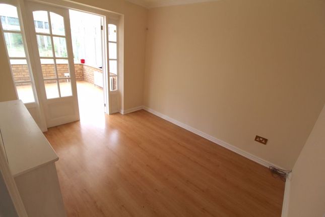 131, Campion Drive, Bristol photo 4