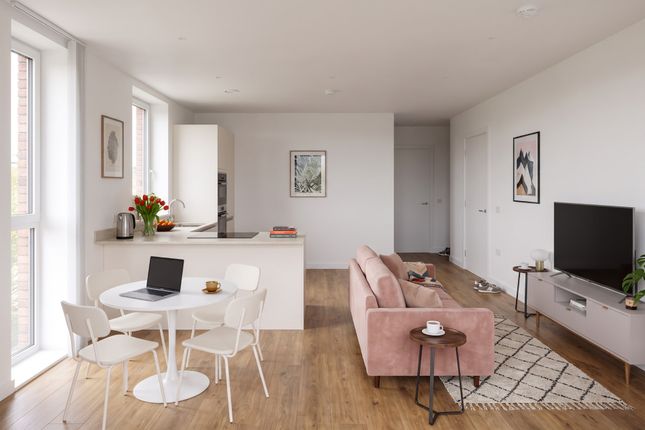 Leven Road, London photo 3