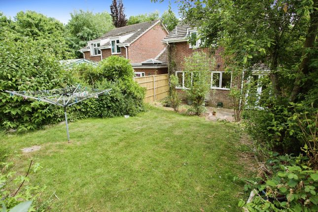 Link-detached house for sale in Highcliffe Drive, Eastleigh