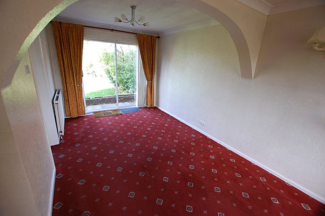 15, Rookery Close, Greater Manchester photo 4