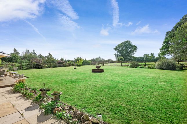 Barn conversion for sale in Ostlers Meadow, Hanbury, Droitwich