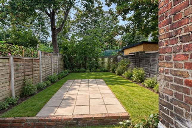 303, Wightman Road, London photo 2