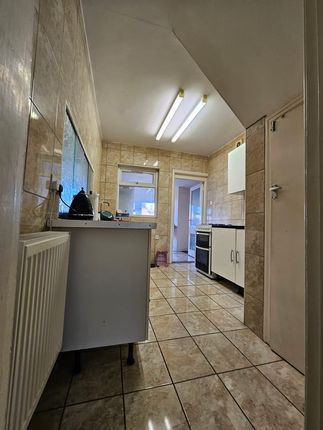 Longbridge Road, Barking photo 4