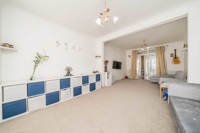 Property to rent in Cobham Avenue, New Malden