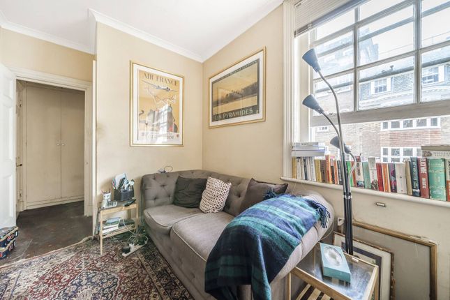 Thumbnail Flat for sale in Catherine Place, St James's, London