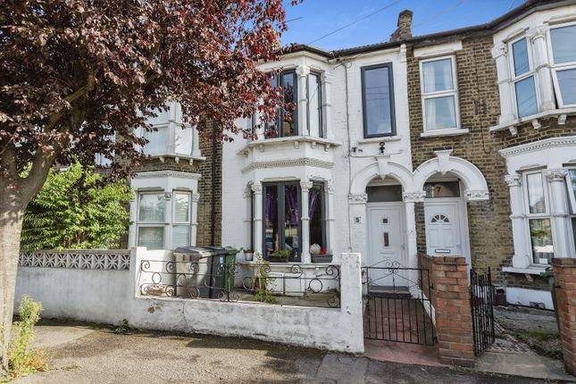 Thumbnail Terraced house for sale in Dyers Hall Road, London