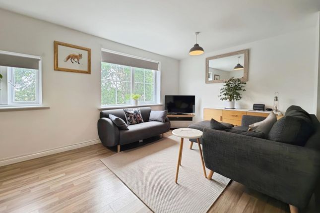 5A22A2F9-Lounge.Jpg