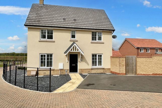 Semi-detached house for sale in Jarmain Road, Stowmarket