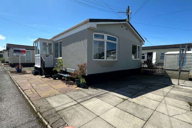 Thumbnail Mobile/park home for sale in Hutton Park, Hutton Moor Lane, Weston-Super-Mare, North Somerset