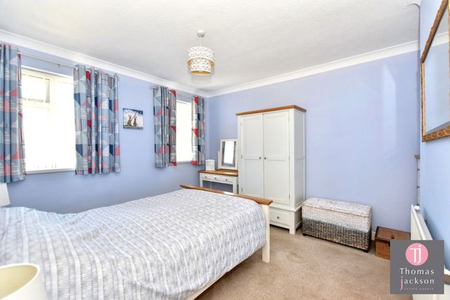 92 Invicta Road, Margate photo 3