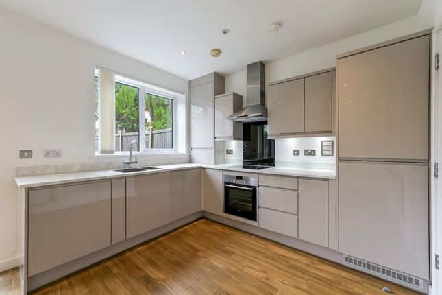 41, Reynard Way, Brentford photo 4
