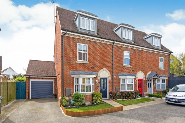 Thumbnail Town house for sale in Hedgers Way, Kingsnorth, Ashford