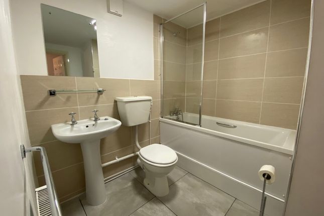 Flat 3, 165, High Street, Great Yarmouth photo 5