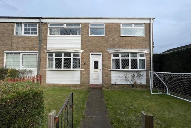 Thumbnail Semi-detached house for sale in Fairfields, Ryton, Tyne &amp; Wear