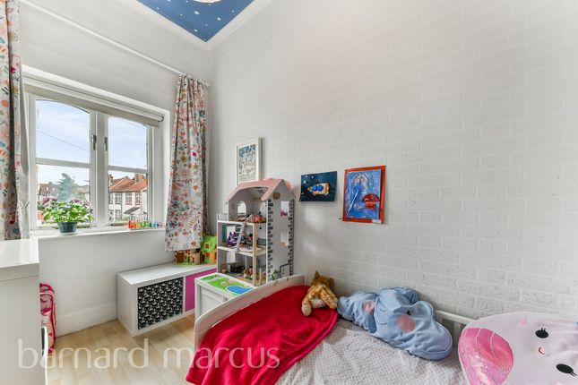 Terraced house for sale in Danesbury Road, Feltham