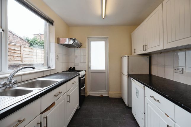 26, Collingwood Road, Hampshire photo 3