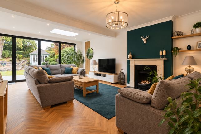 3, Sandiland Crescent, Bromley photo 3