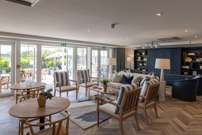 Flat for sale in Stanford Hill, Lymington